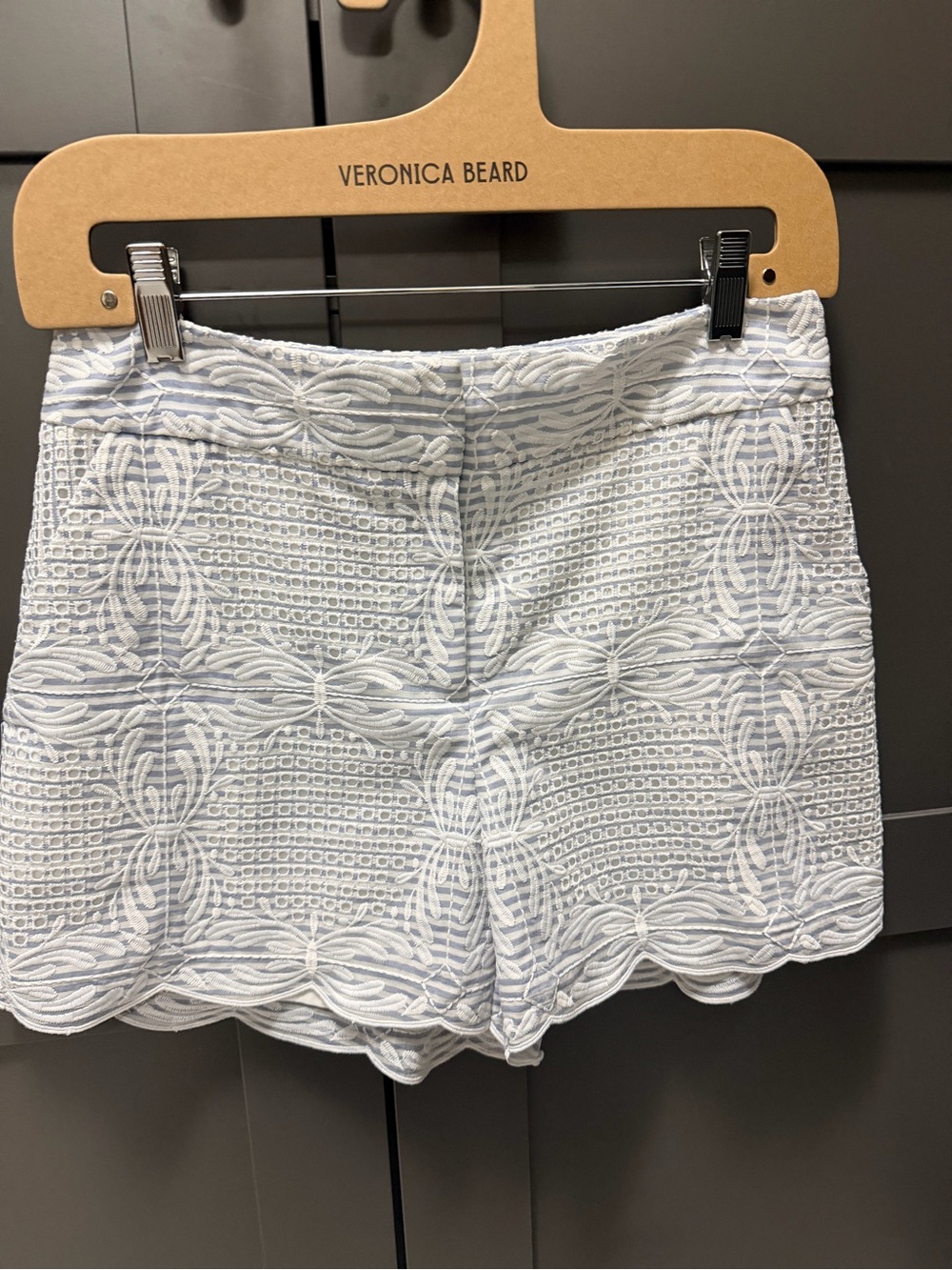 Veronica Beard White Lace High-Rise Embroidered Shorts - Picture 3 of 5